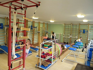 Mała sala gimnastyczno - rehabilitacyjna