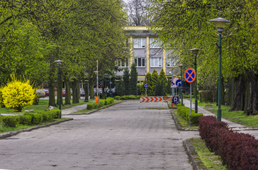 budynek główny szkoły  