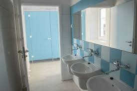 czyste i kolorowe łazienki