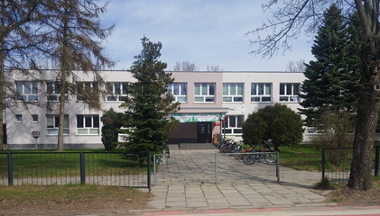wejście do szkoły