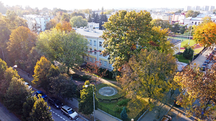 Budynek szkoły 3