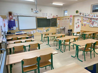 Sala lekcyjna, edukacja wczesnoszkolna.