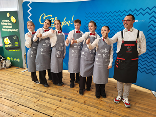 obsługa kelnerska - Ogólnopolski konkurs "Czas na rybę"