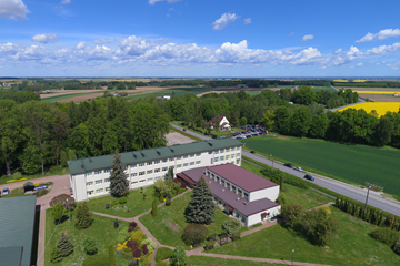 Widok szkoły z lotu ptaka