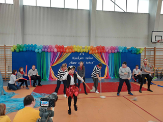  Zespół Muzyczny Etno-Folk 