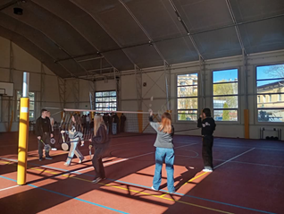 Zabawa na hali sportowej podczas Dni Otwartych