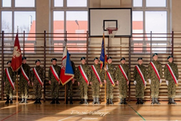 Wprowadzenie nowego Sztandaru szkoły