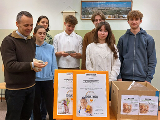 Szkolnego Koła Caritas "Zbieram w szkole"
