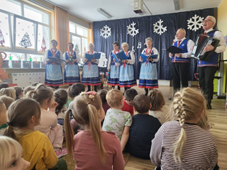 wizyta zespołu ludowego "Marezianki"