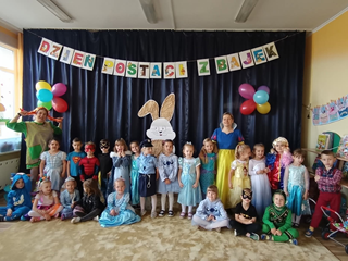 dzień postaci z bajek