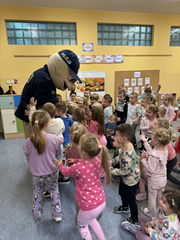 Edukacja o bezpieczeństwie na drodze - spotkanie z Pyrkiem