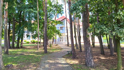 Budynek szkoły przy ul. Kasztanowej