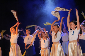 PRZEDSTAWIENIA TEATRALNE