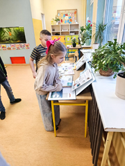 Poznawanie świata poprzez ciekawość, doświadczanie