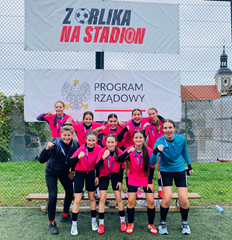 Piłka nożna - Z orlika na stadion.