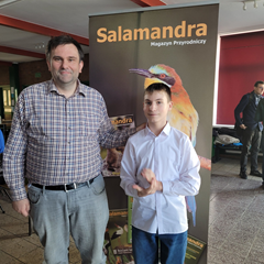 Laureat Konkursu PTOP Salamandra - Szymon z nauczycielem biologii Krzysztofem Dzydzanem