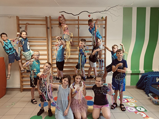 Rękodzieło rozwija zdolności manualne, koncentrację i wyobraźnię. Świetlica szkolna pełna kreatywnych pomysłów!