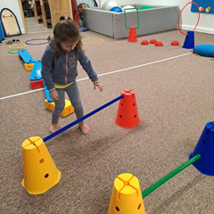 Akcesoria do ćwiczeń gimnastycznych i fizjoterapeutycznych