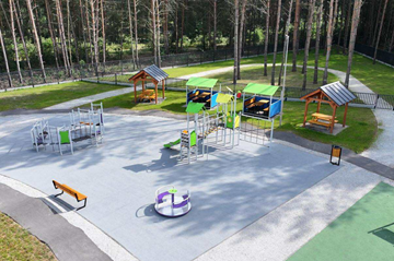 Plac zabaw 