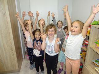 radość -poznajemy i nazywamy emocje 