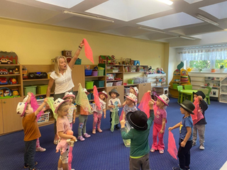 Tańce z chusteczką