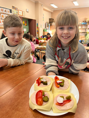 Śniadanie daje moc.