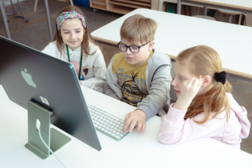 Szkoła Podstawowa Nr 1 im. Juliusza Słowackiego w Trzciance