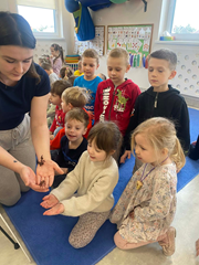 Były już płazy i gady, przyszedł czas na .... modliszki